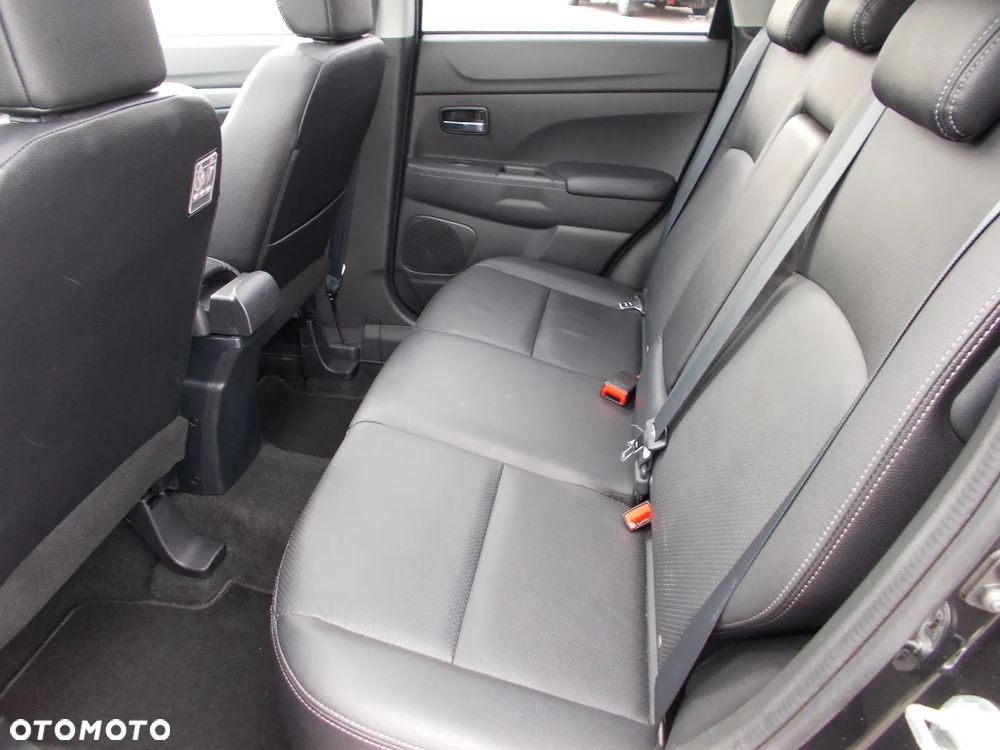 Mitsubishi ASX 1.6 DID Invite AS&G - 16