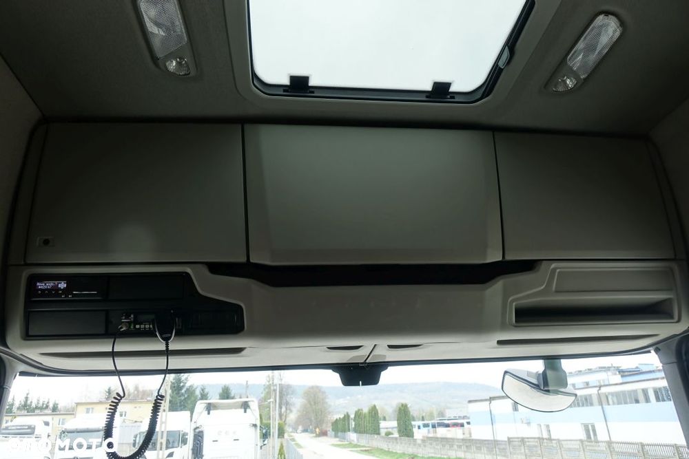 Scania S450 / EURO 6 / MEGA / LOW DECK / AUTOMAT / RETARDER / KLIMATYZACJA POSTOJOWA / LODÓWKA  /  2 ZBIORNIKI 700L / PO KONTRAKCIE - 25
