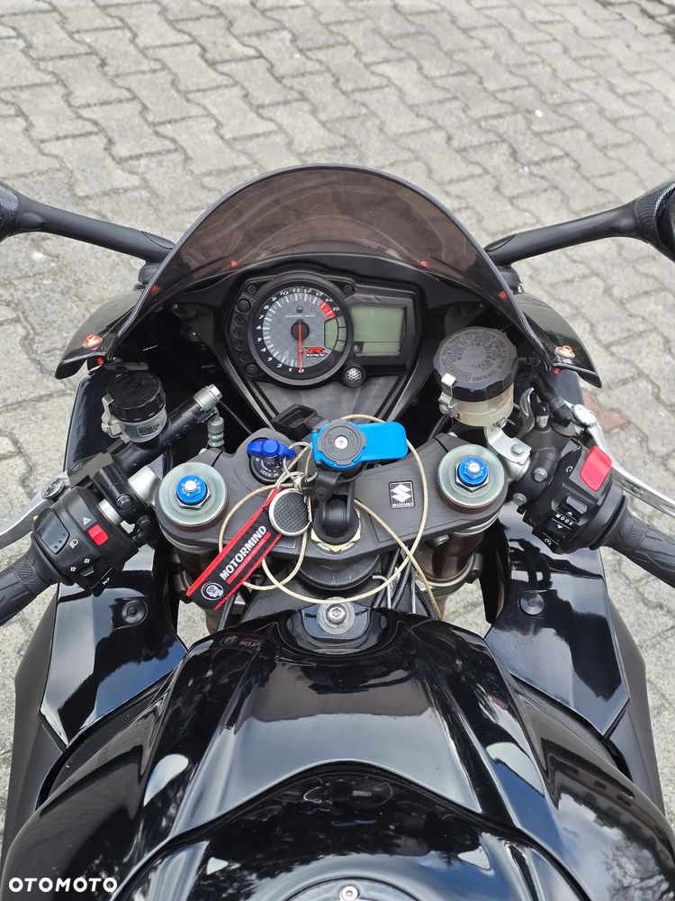 Suzuki GSX-R - 10