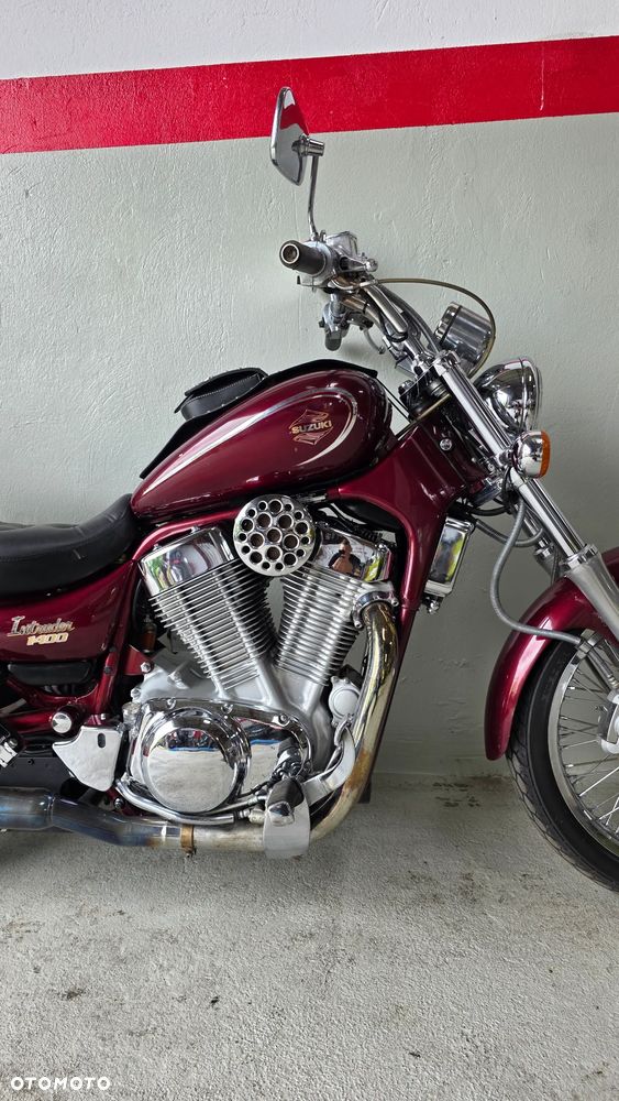 Suzuki Intruder - 15