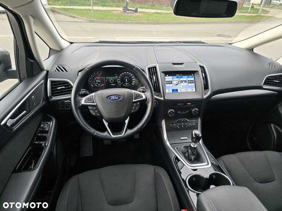 Ford S-Max 2.0 TDCi Titanium - 8