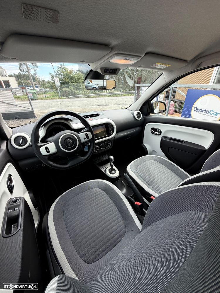 Renault Twingo E-Tech. 22 Techno - 29