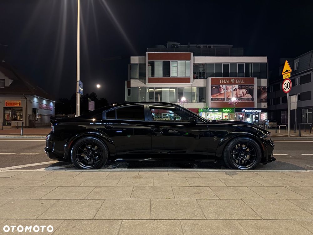 Dodge Charger - 16