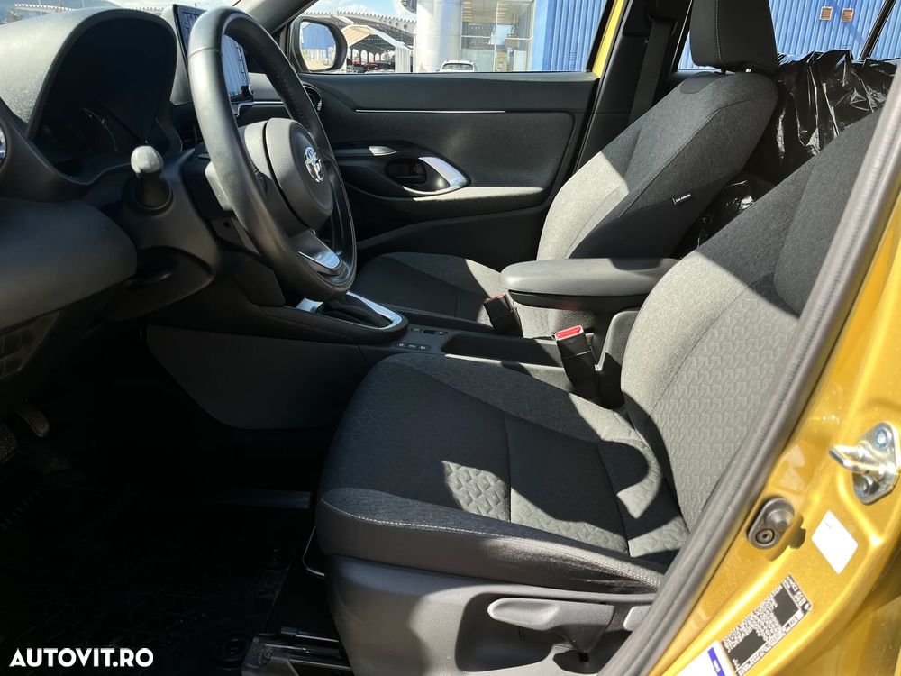 Toyota Yaris Cross - 10