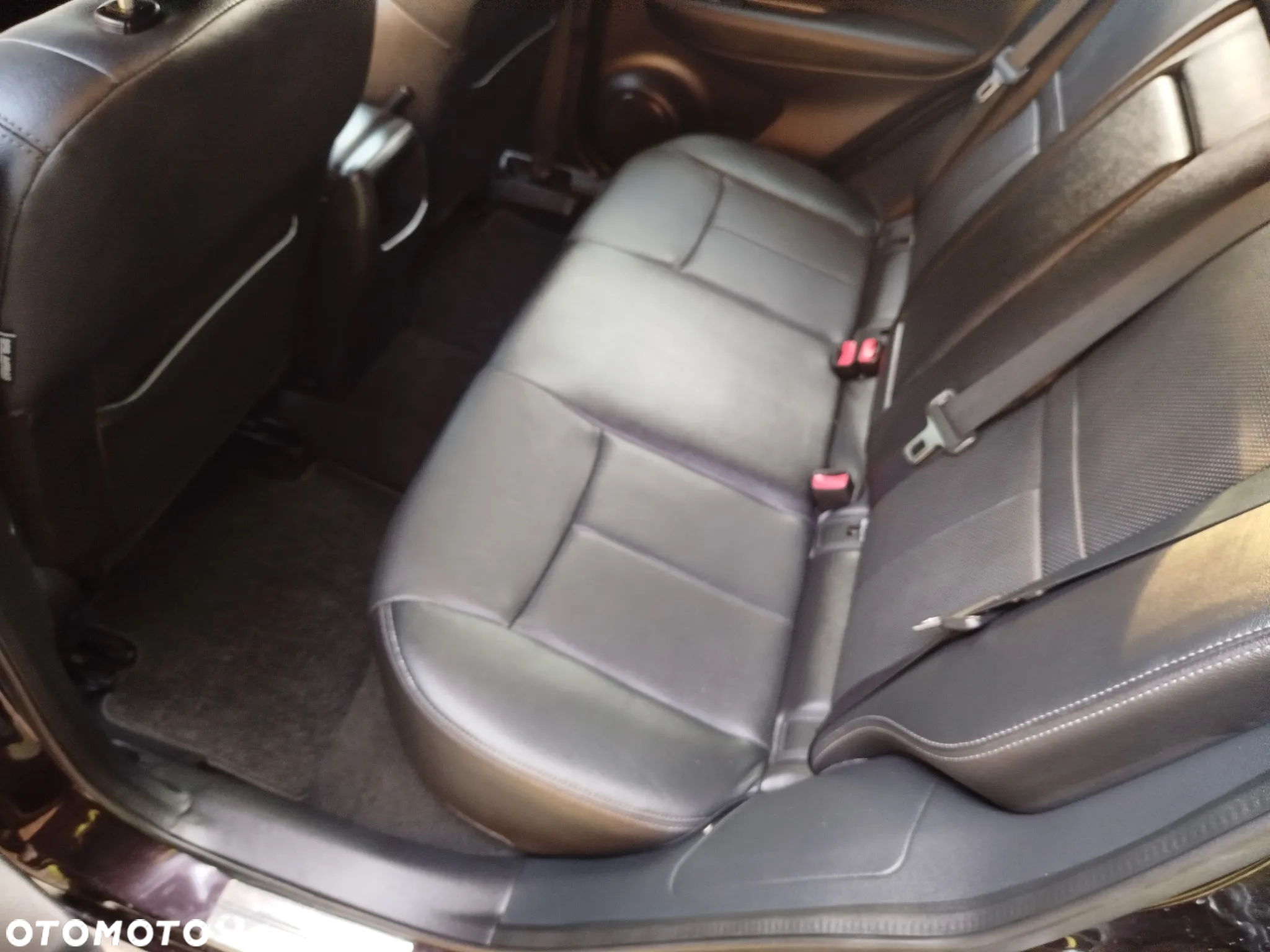 Nissan Qashqai 1.6 dCi Xtronic TEKNA - 22