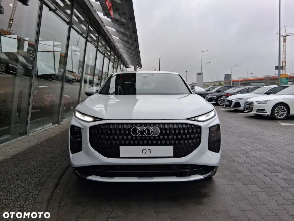 Audi Q3 Sportback - 9