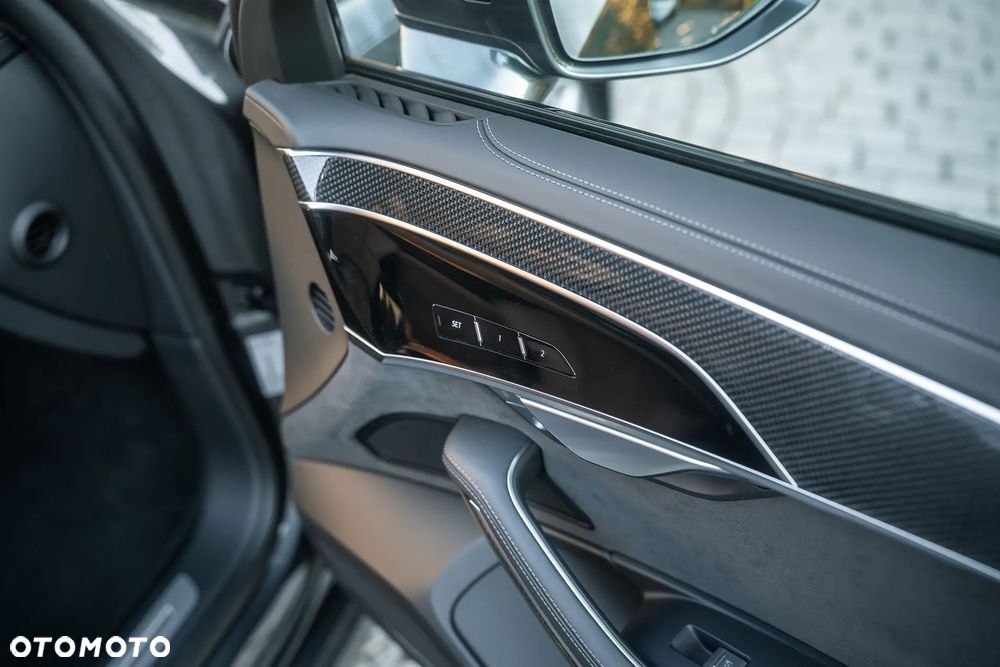 Audi A8 - 13