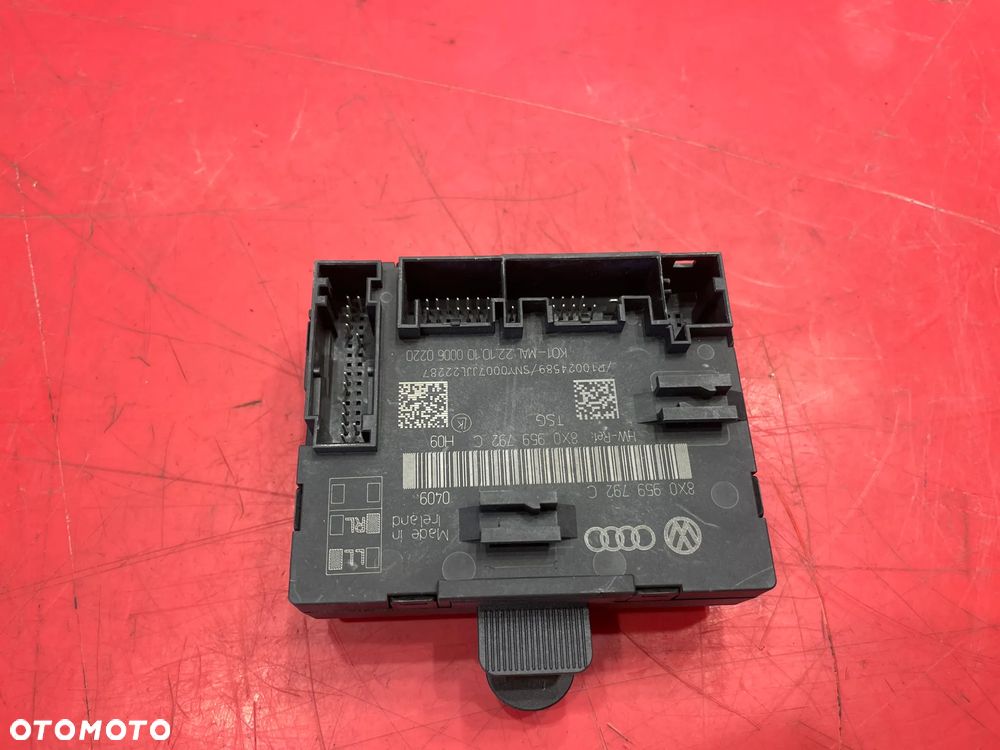 SKODA SUPERB  MODUŁ DRZWI 8X0959792C - 2