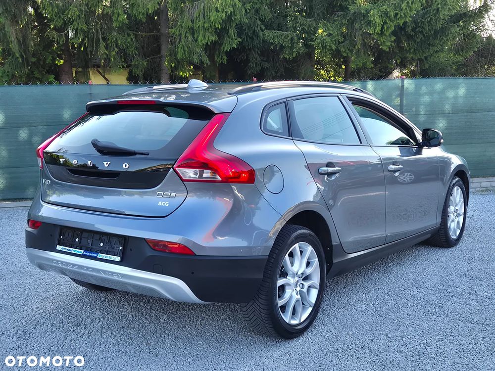 Volvo V40 Cross Country D2 Summum - 17