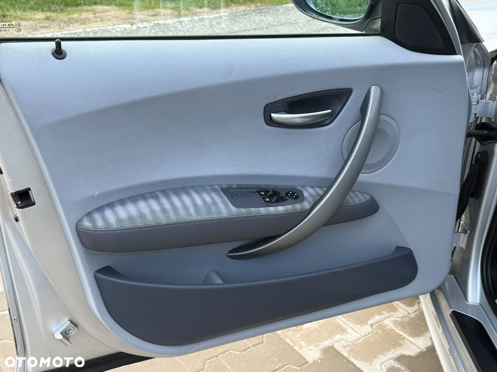 BMW Seria 1 - 21