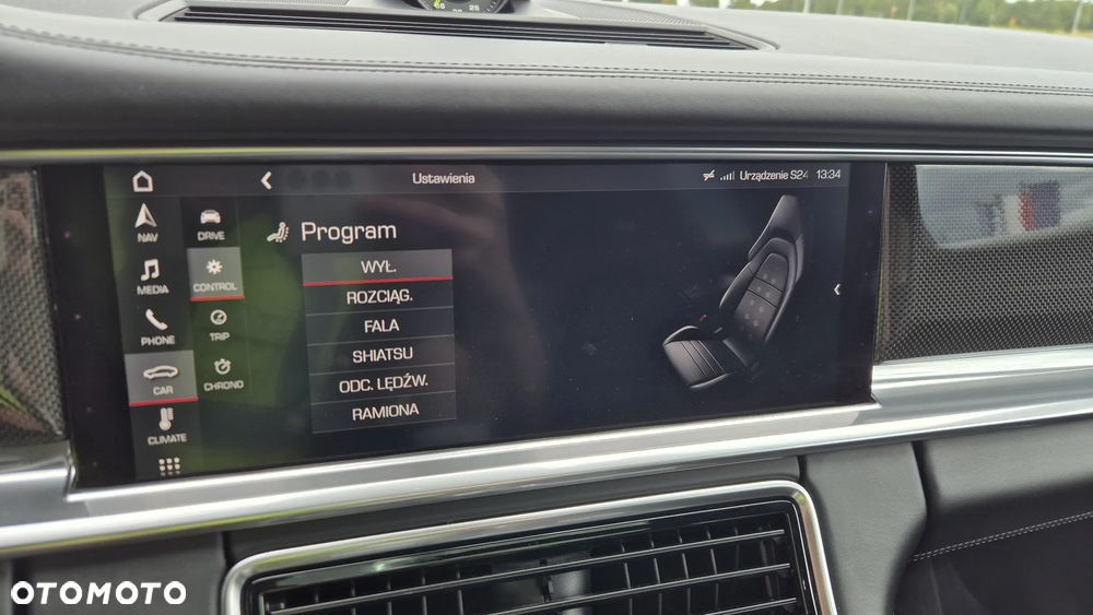 Porsche Panamera 4 E-Hybrid - 23