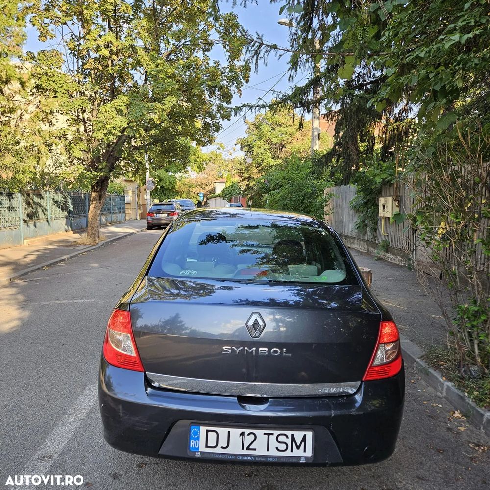 Renault Symbol - 3