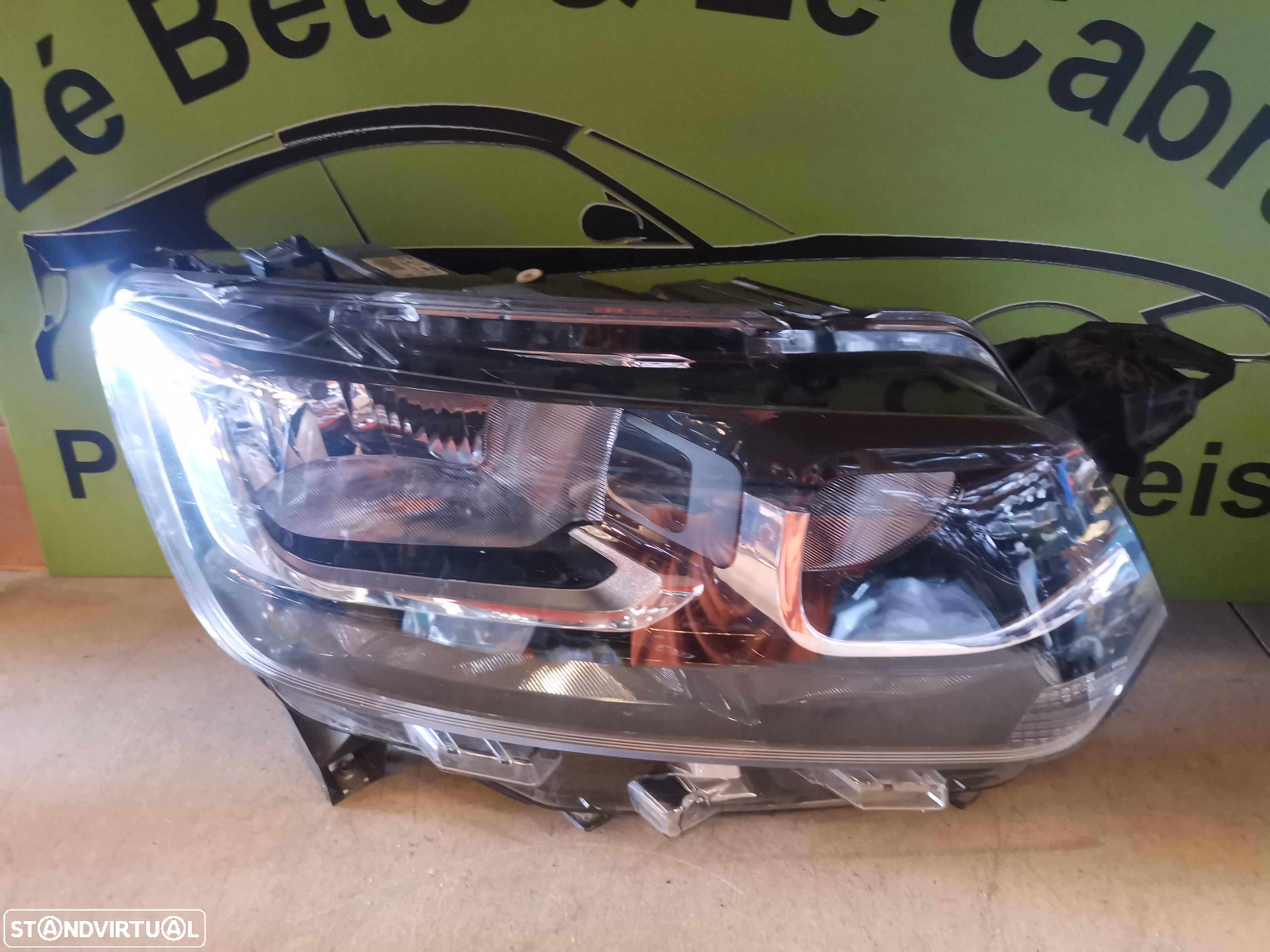 TOYOTA PROACE CITY FAROL DIREITO - FF426 - 4