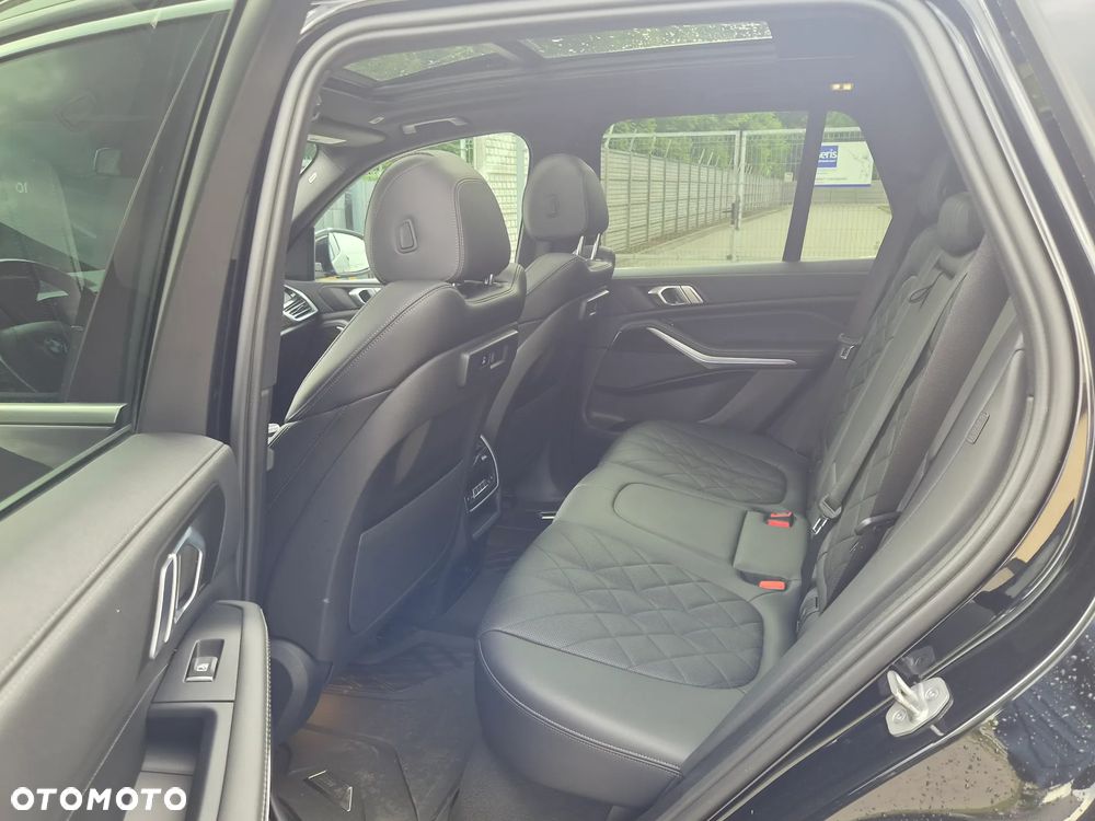 BMW X5 xDrive45e - 14