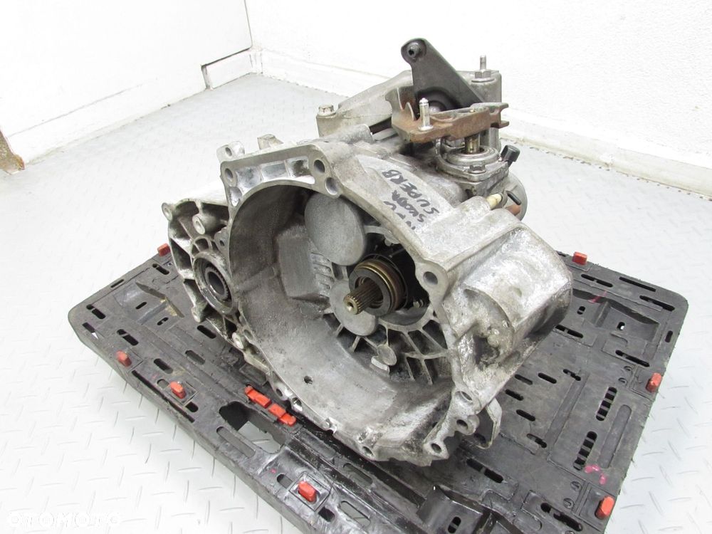 AUDI SKODA VW SEAT SUPERB 10-15 2.0 TDI SKRZYNIA BIEGOW MANUALNA NFU - 3