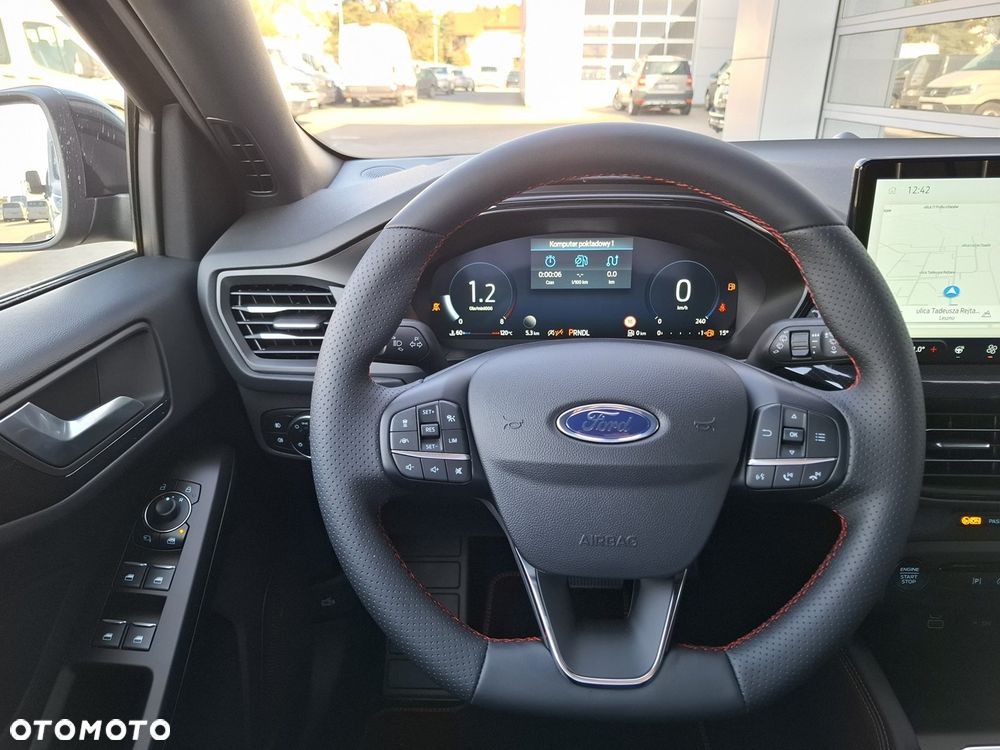 Ford Focus ver-1-0-ecoboost-mhev-st--line-x - 18