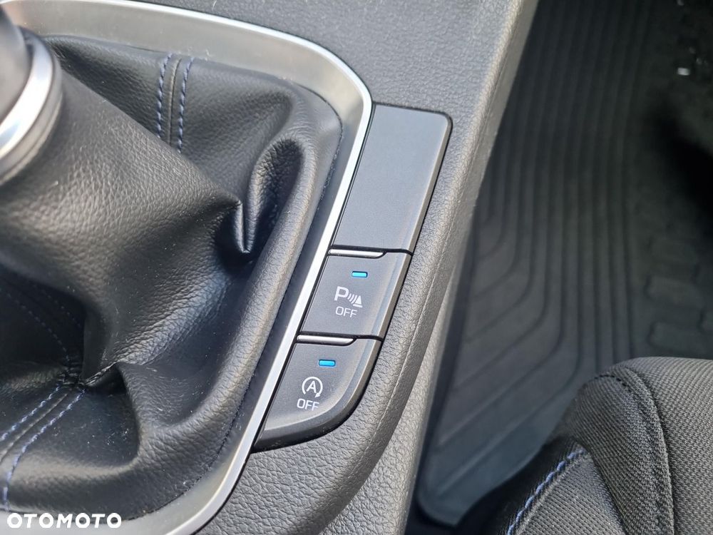 Hyundai i30 1.0 T-GDI GO - 27
