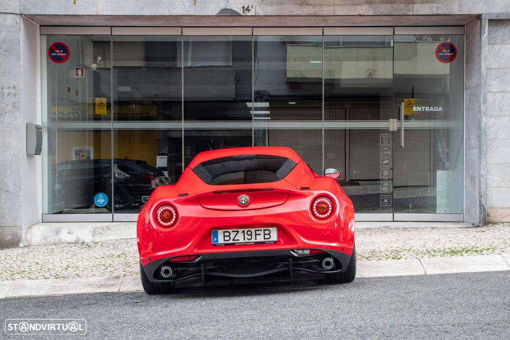 Alfa Romeo 4C 1750 TBi - 23