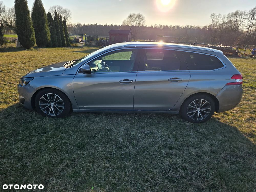 Peugeot 308 e-HDi 115 Stop & Start Allure - 16
