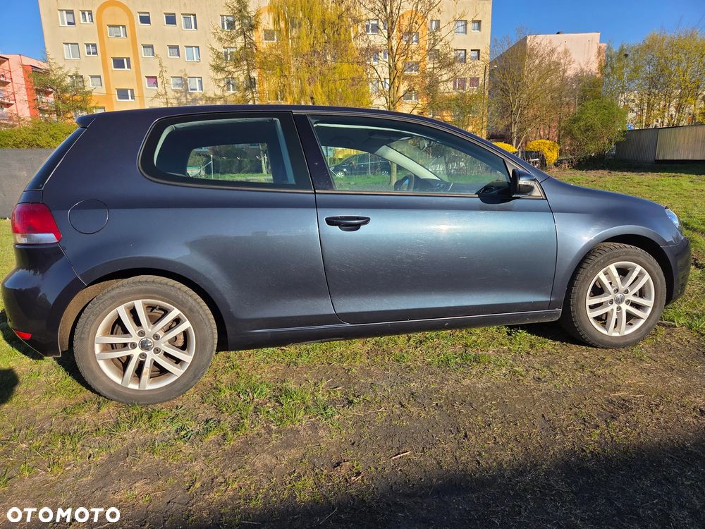 Volkswagen Golf 2.0 TDI DPF DSG Comfortline - 3
