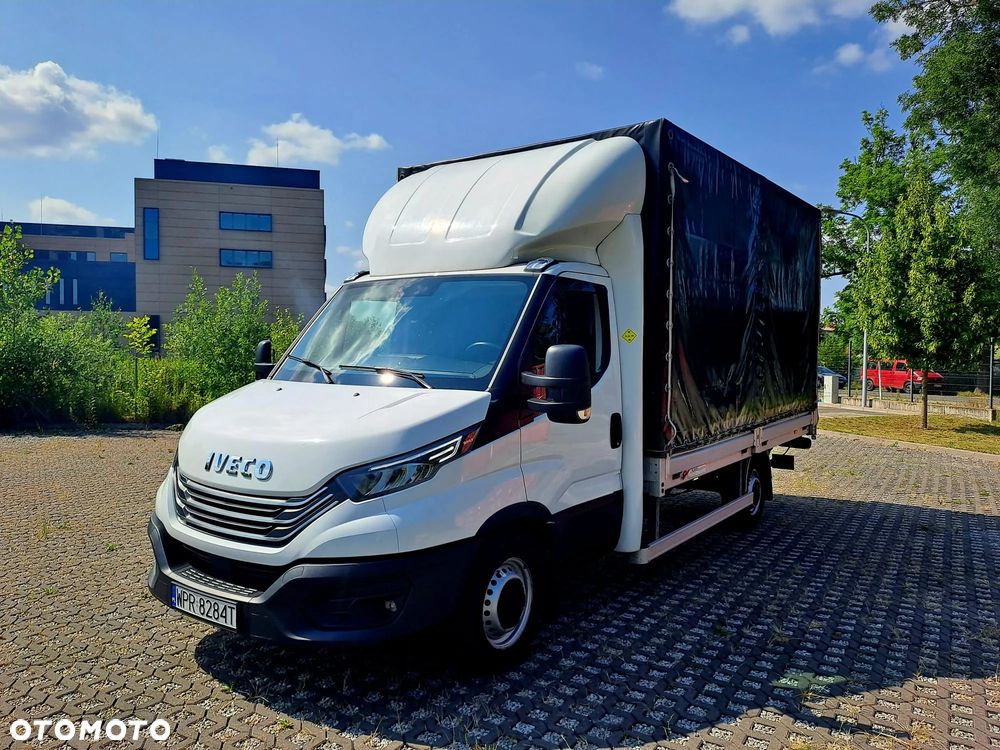 Iveco Daily | Plandeka + Winda 750kg | Gwarancja 12mc |  3.0l 180KM | Full Led |  Krajowy | 8 EP | Firanka | - 3