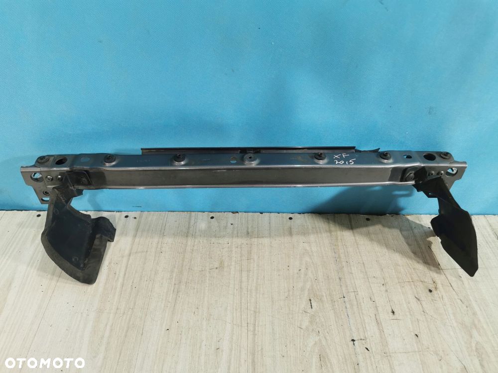 jaguar xe 2015/2022 pas górny wzmocnienie przód - 1