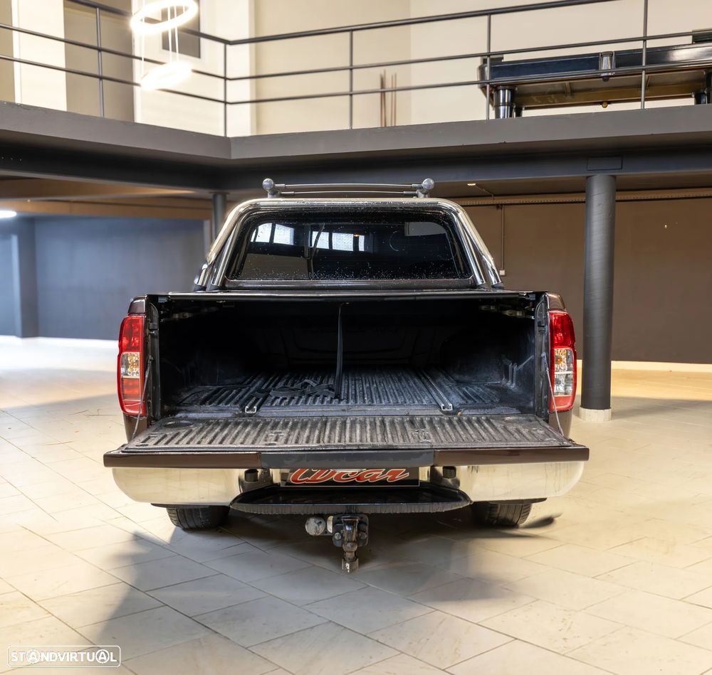 Nissan Navara 3.0 dCi V6 CD LE AT 4WD - 16