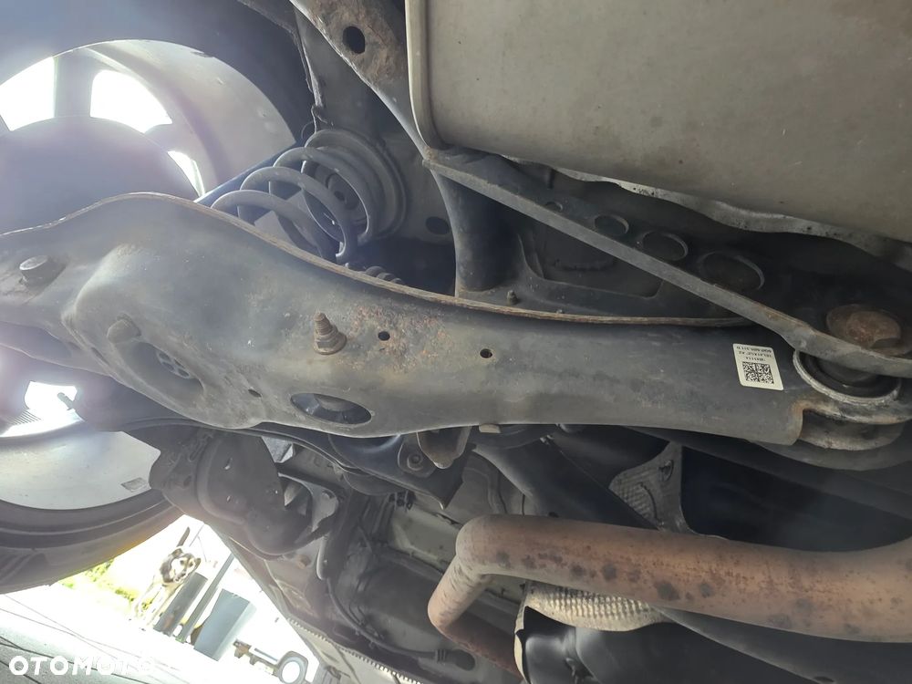 Volkswagen Golf - 26