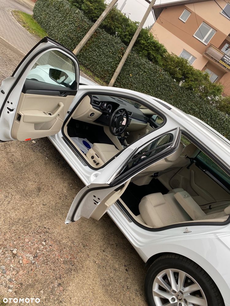 Skoda Superb 2.0 TDI Style - 5