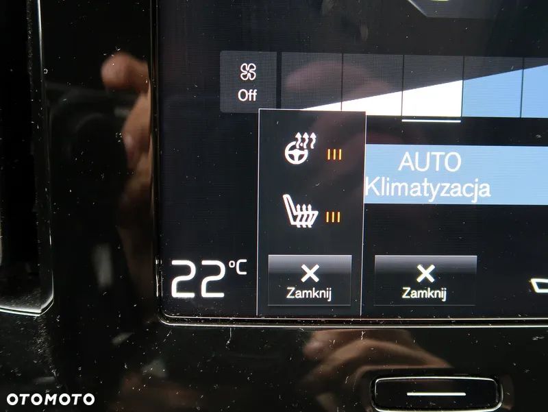 Volvo XC 40 T2 Essential - 25