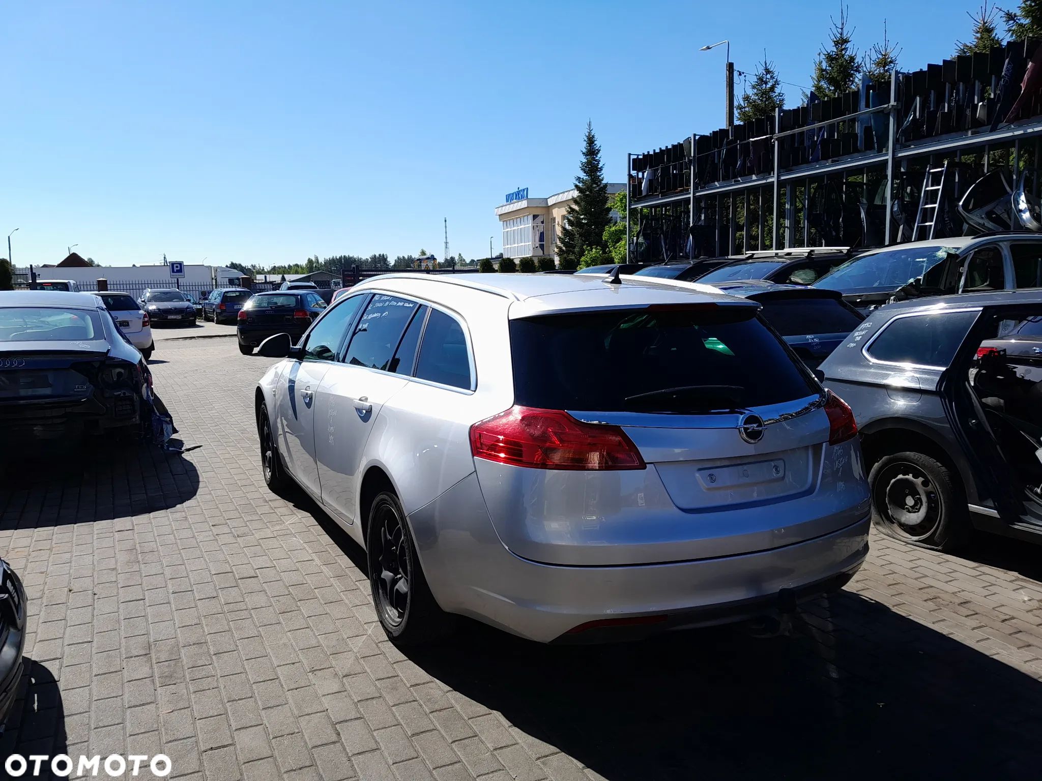 OPEL INSIGNIA A KOMBI WÓŻEK SANKI OŚ TYLNEGO ZAWIESZENIA KOMPLET - 1