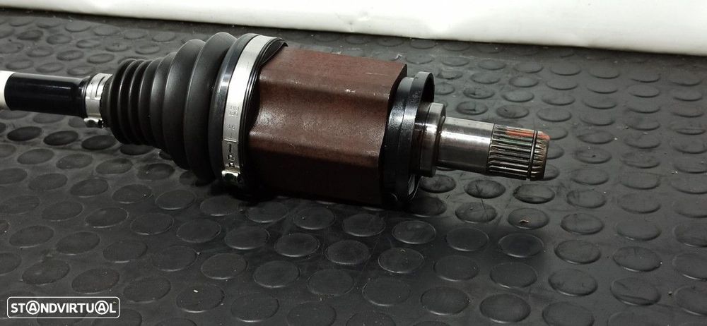 TRANSMISSÃO FRENTE ESQUERDA BMW X5 (E70) 3.0D - 4