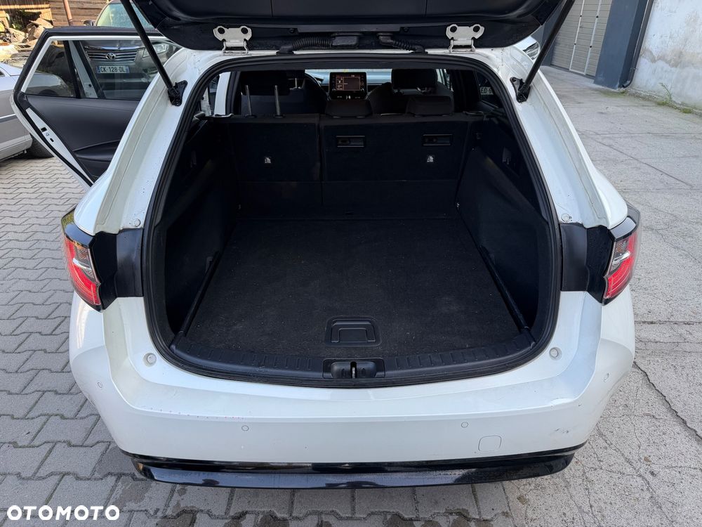 Suzuki Swace 1.8 Hybrid CVT Comfort+ - 27