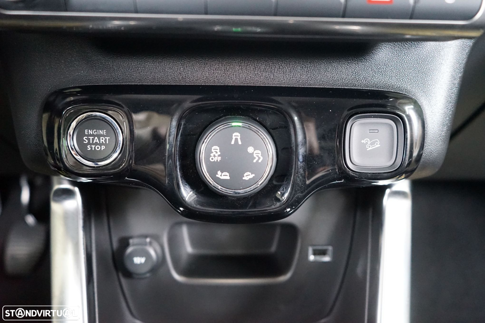 Citroën C3 Aircross 1.2 PureTech Shine - 32