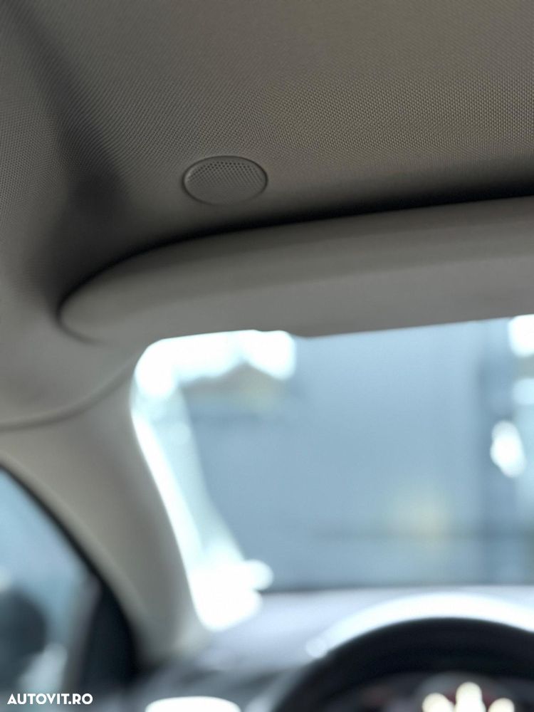 Volvo V40 - 27