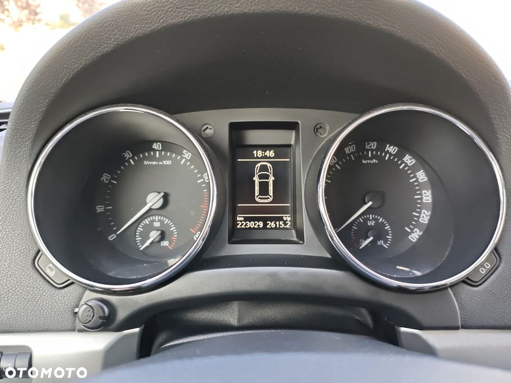 Skoda Yeti 1.2 TSI Experience DSG - 16