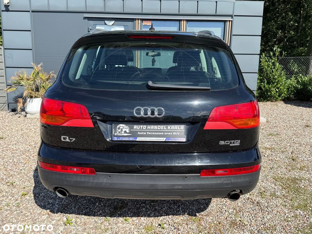 Audi Q7 3.0 TDI DPF quattro tiptronic - 13