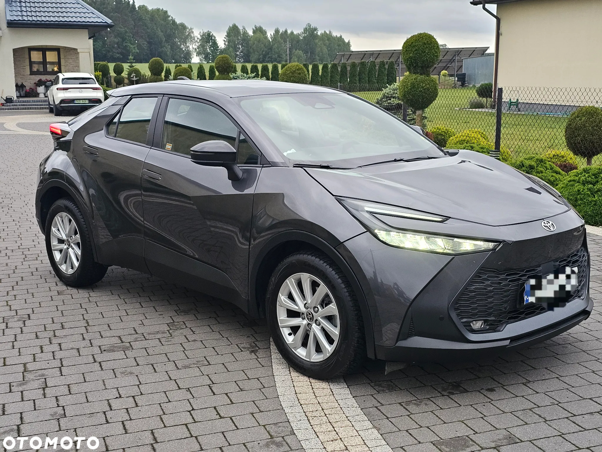 Toyota C-HR 1.8 Hybrid Comfort - 2