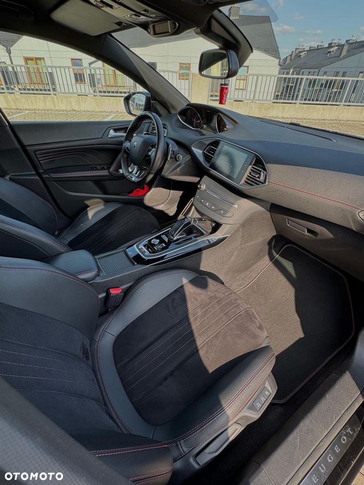Peugeot 308 PureTech 225 EAT8 Stop & Start GT - 14