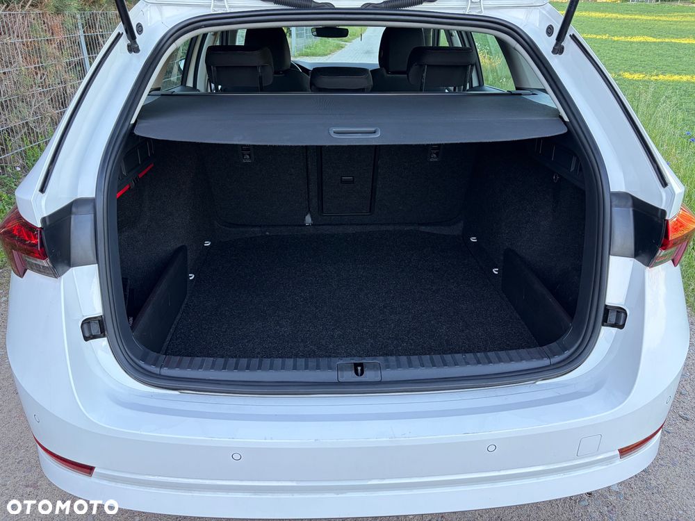 Skoda Octavia 1.5 TSI e-TEC DSG Ambition - 9