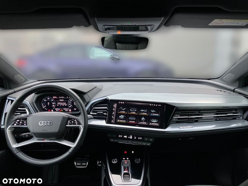 Audi Q4 e-tron - 10