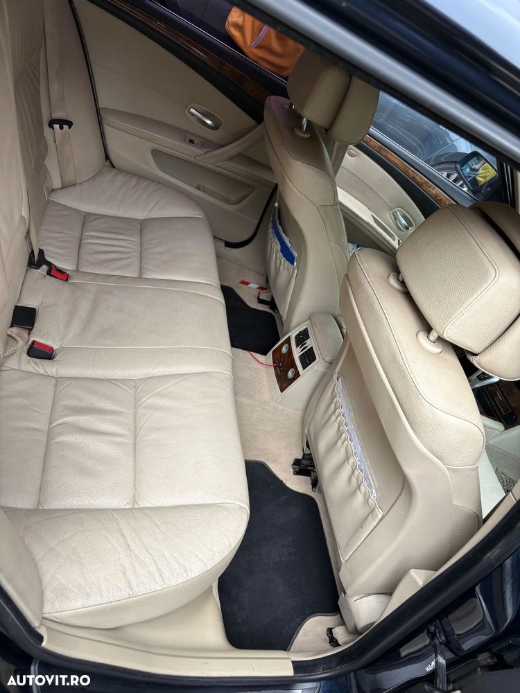 BMW 5 Series 2009 — imagine 9