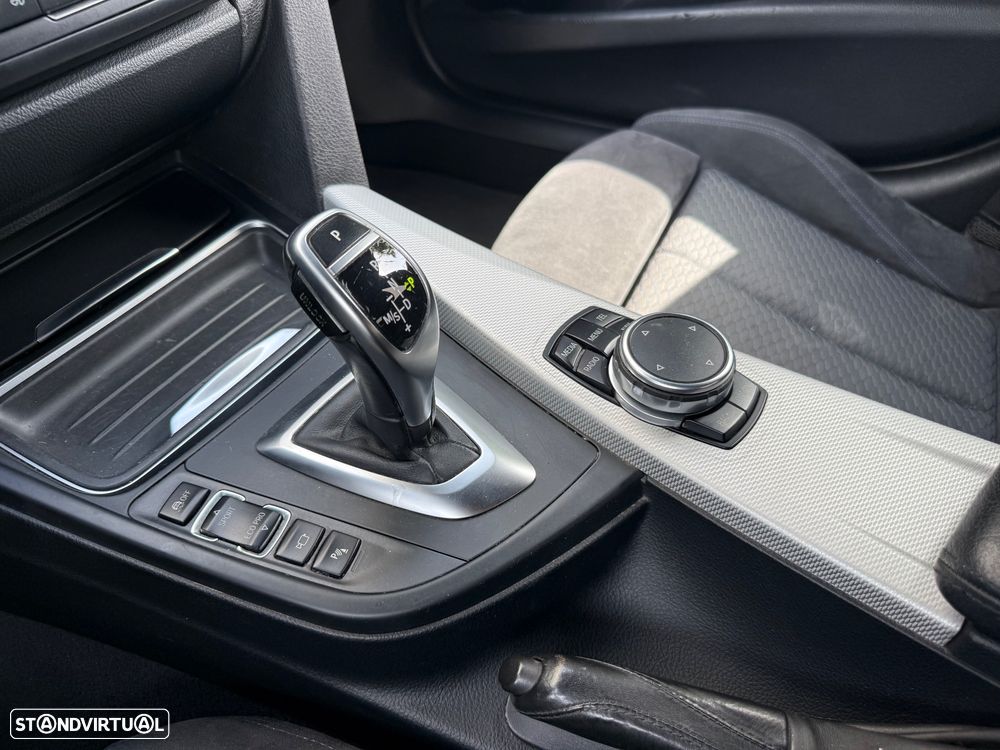 BMW 320 d Auto Pack M - 24