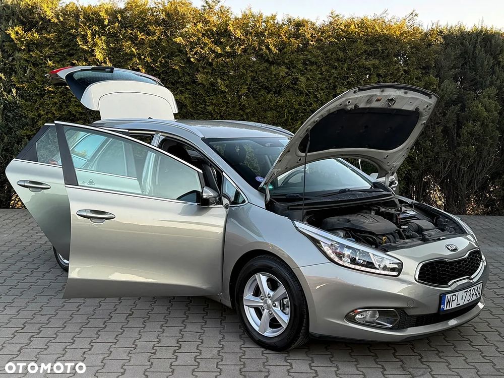 Kia Ceed 1.6 GDI XL - 34