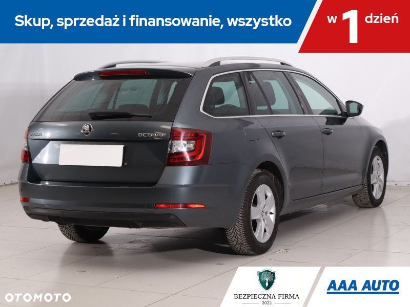 Skoda Octavia - 7