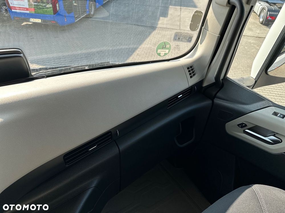 Ford F-MAX - 15