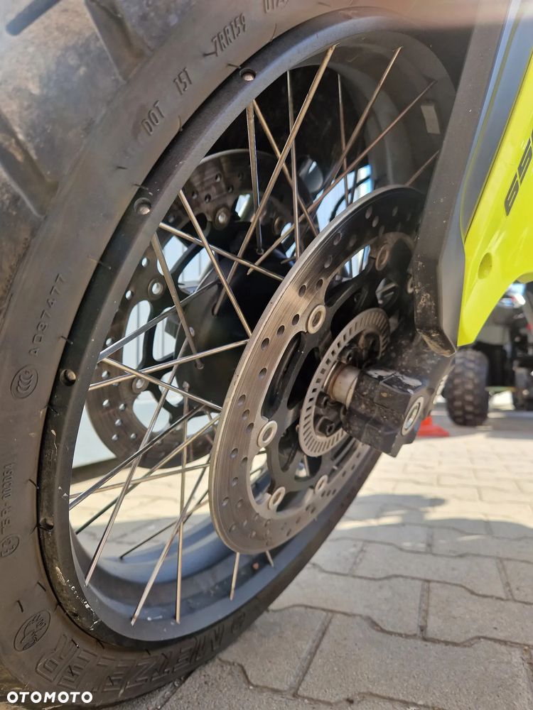 QJMOTOR SVT 650 - 14