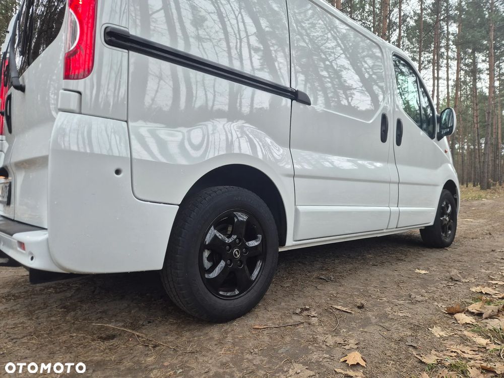 Opel Vivaro - 36