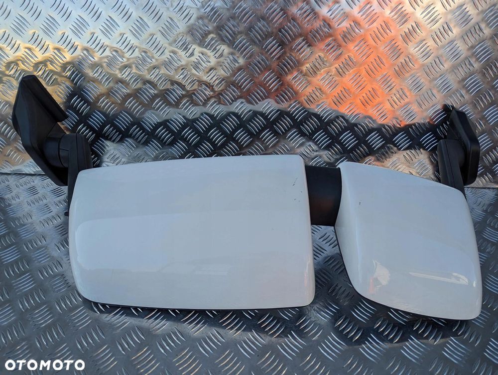 LUSTERKO LEWE SCANIA R S NTG - 2