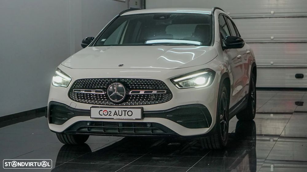 Mercedes-Benz GLA 180 d AMG Line - 3